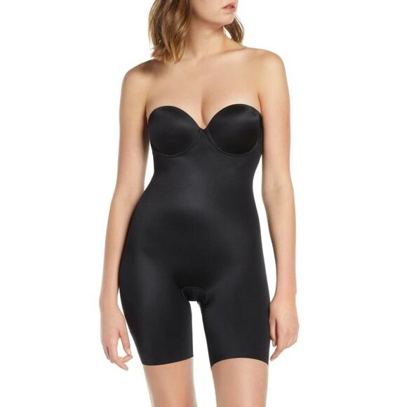 SPANX Suit Your Fancy Strapless Cupped Mid-Thigh Bodysuit Size Medium NWT - Picture 1 of 14